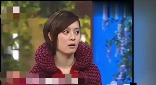 娱乐吃瓜酱精致女生